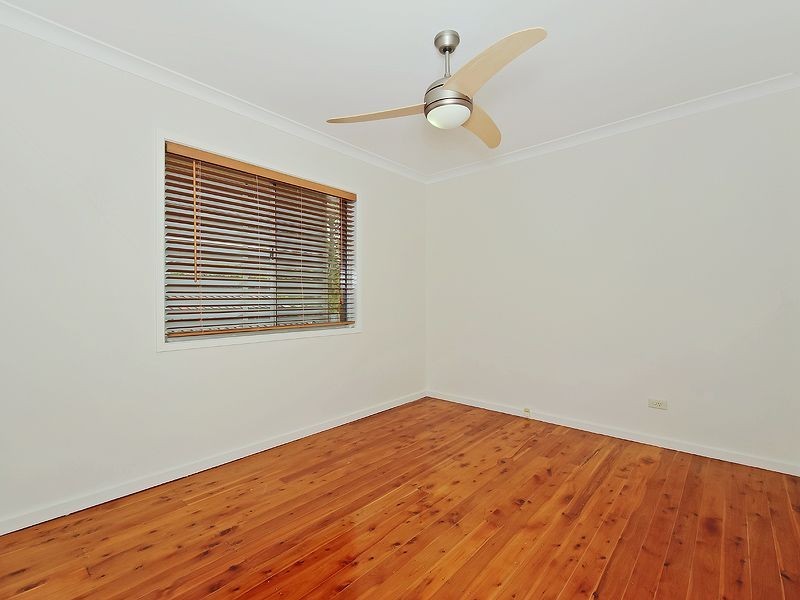 4/22 Bullimah Av, Burleigh Heads QLD 4220