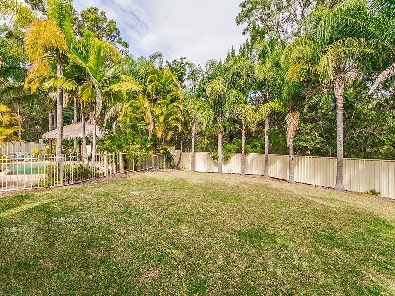 7 Stonehaven Place, Highland Park QLD 4211