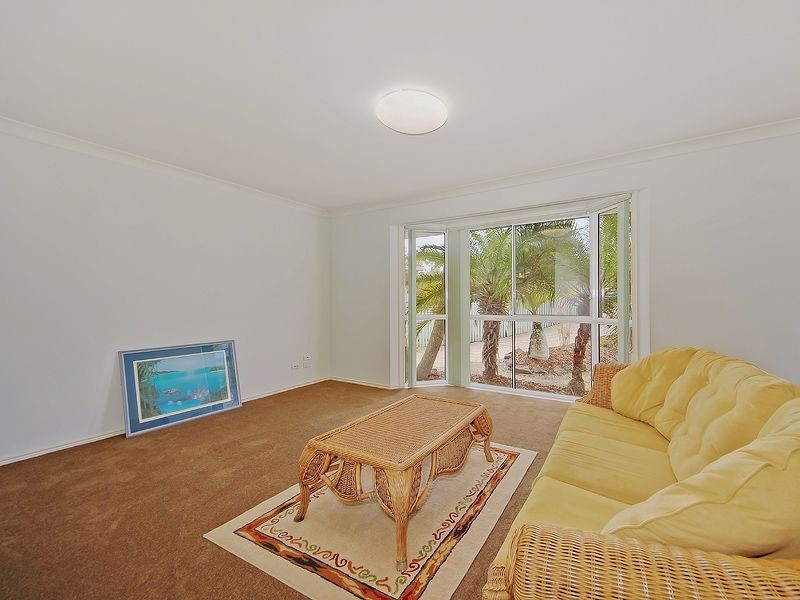 7 Stonehaven Place, Highland Park QLD 4211