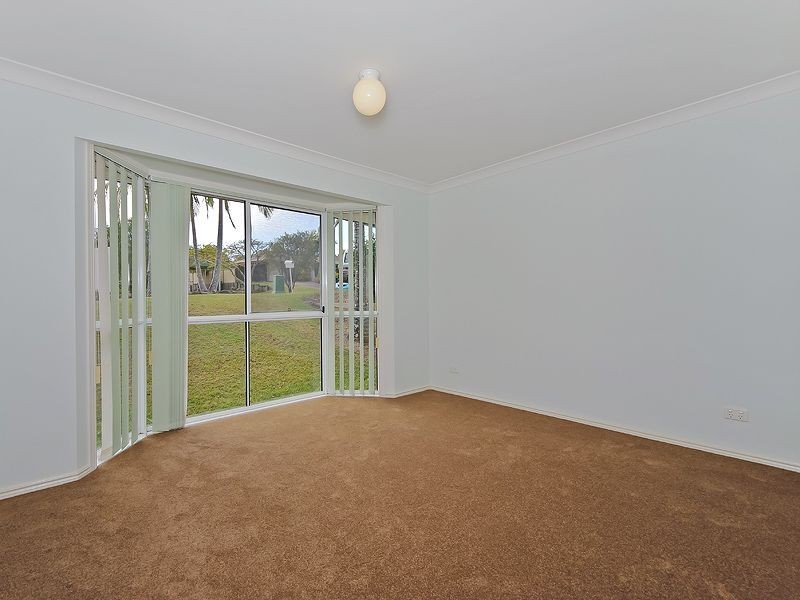 7 Stonehaven Place, Highland Park QLD 4211