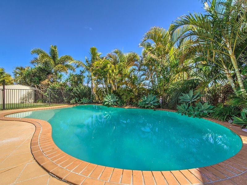 3 Chloe Street, Burleigh Heads QLD 4220