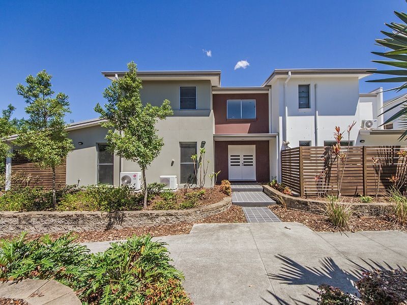 94/6 Santa Maria Court, Burleigh Waters QLD 4220