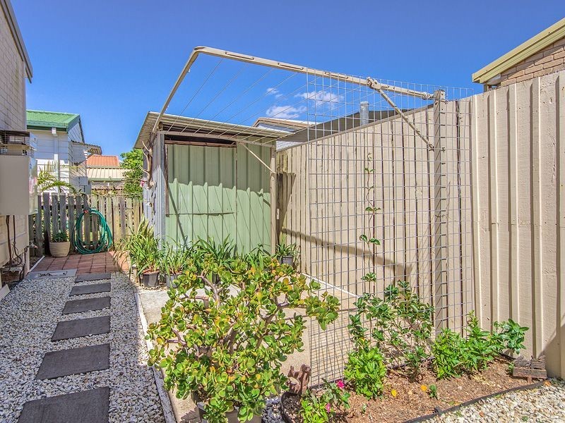 215/325 Reedy Creek Road, Burleigh Waters QLD 4220