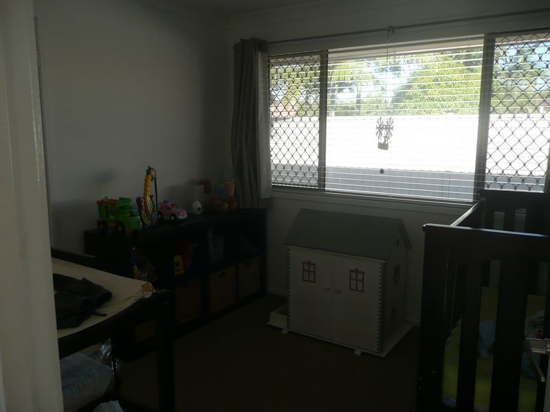 8 Cuckoo Cr, Burleigh Waters QLD 4220