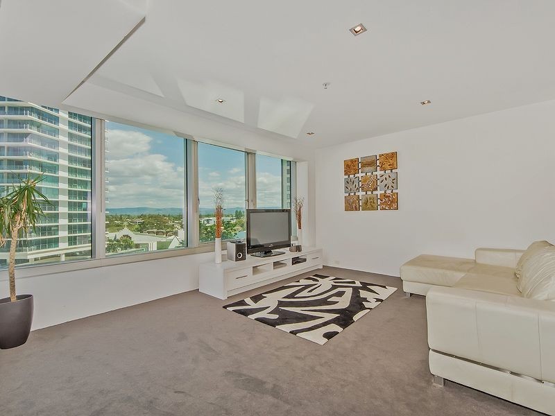 508/9 Hamilton Avenue, Surfers Paradise QLD 4217