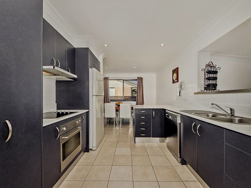 108 Acanthus Avenue, Burleigh Heads QLD 4220