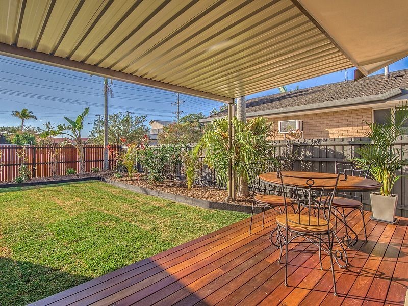 108 Acanthus Avenue, Burleigh Heads QLD 4220