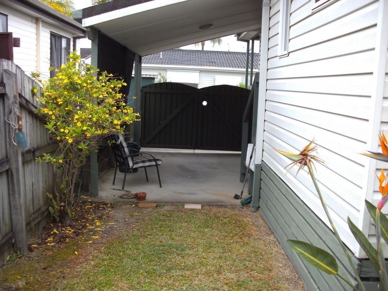 243/325 Reedy Creek Road, Burleigh Waters QLD 4220