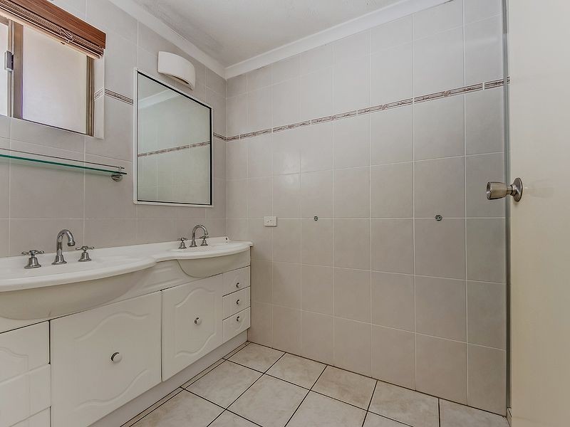 20 Hayle Street, Burleigh Heads QLD 4220