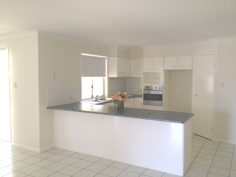 14 Islander Ct, Burleigh Waters QLD 4220