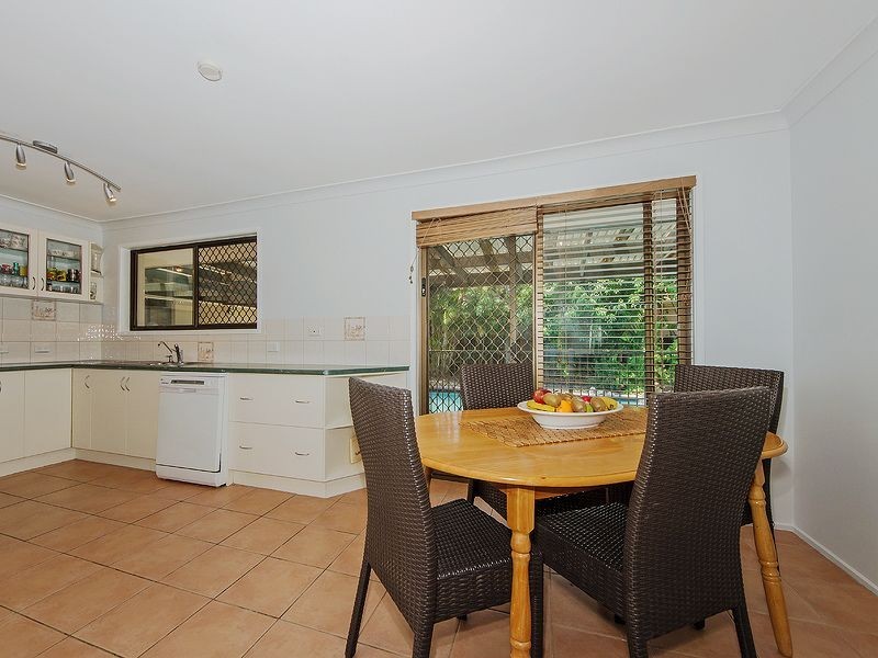 24 Razorbill Street, Burleigh Waters QLD 4220