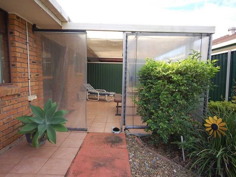2/69 Mattocks Rd, Burleigh Waters QLD 4220