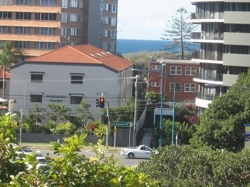 30/1 Burleigh Street, Burleigh Heads QLD 4220