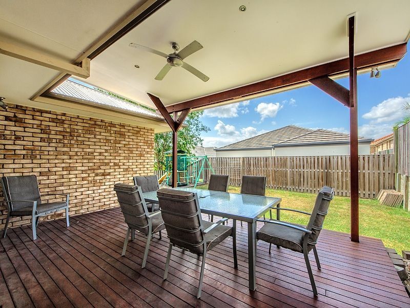 12 Andorra Place, Varsity Lakes QLD 4227