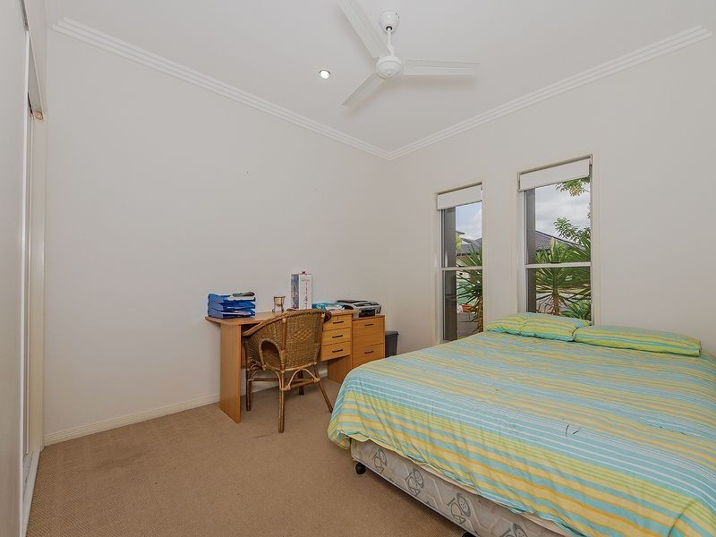12 Andorra Place, Varsity Lakes QLD 4227