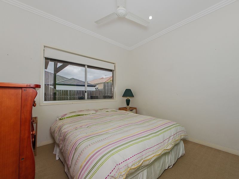 12 Andorra Place, Varsity Lakes QLD 4227