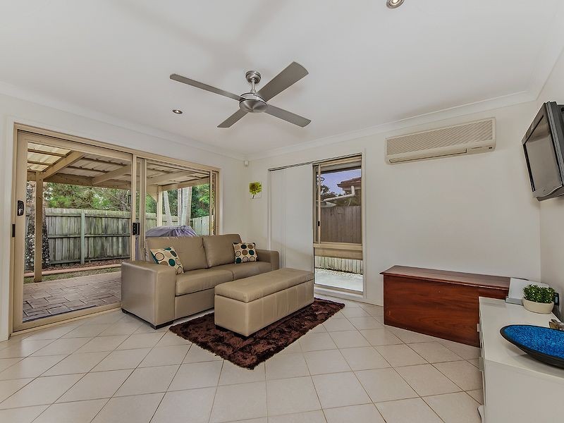 49 Yodelay Street, Varsity Lakes QLD 4227