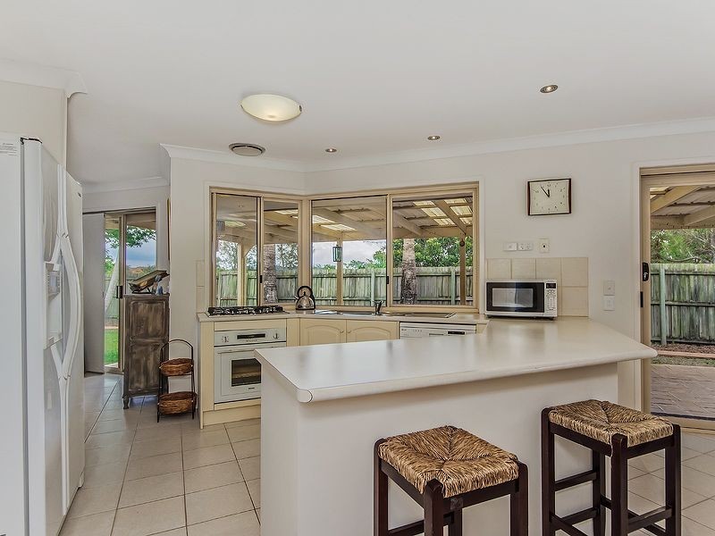 49 Yodelay Street, Varsity Lakes QLD 4227