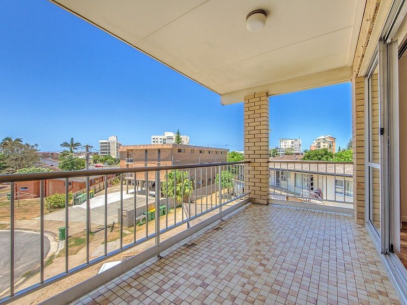 8/8 Nyrang Avenue, Palm Beach QLD 4221