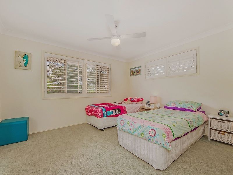 2/10 Snowgum Court, Burleigh Waters QLD 4220