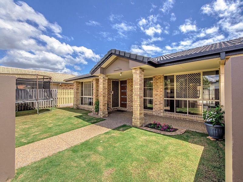 95 Honeyeater Dr, Burleigh Waters QLD 4220