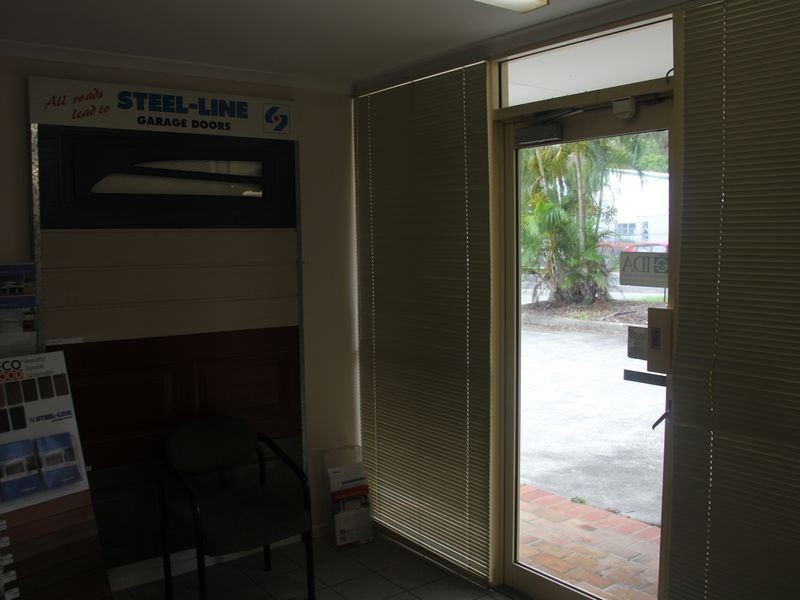 8 Flagstone Dr, Burleigh Heads QLD 4220