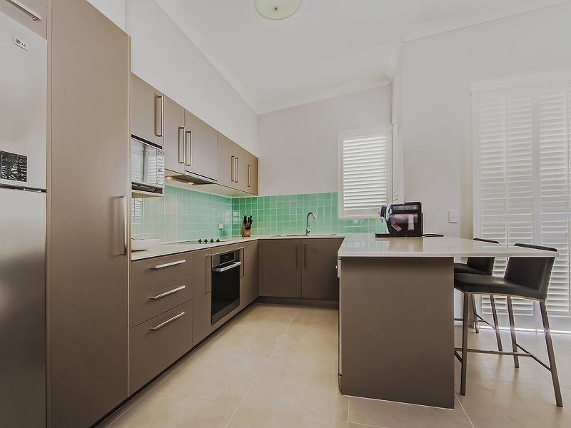 4606/12 Executive Drive, Burleigh Waters QLD 4220
