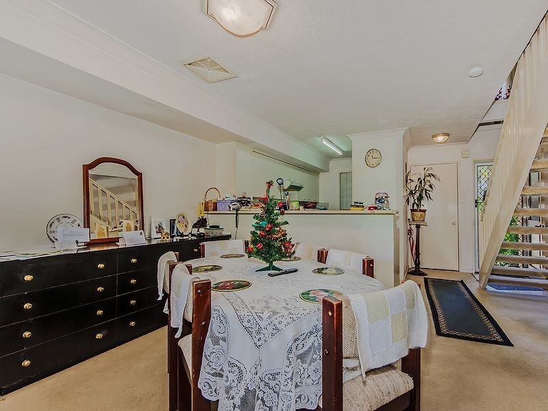 39/215 Cottesloe Drive, Mermaid Waters QLD 4218