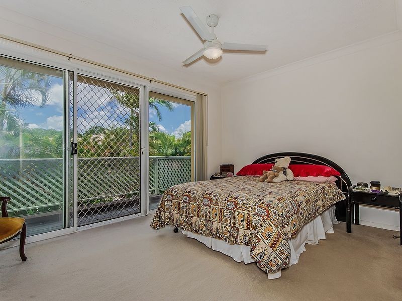 39/215 Cottesloe Drive, Mermaid Waters QLD 4218