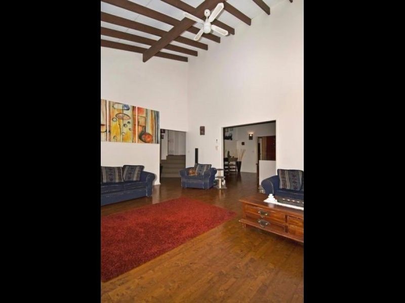 56 Tabilban St, Burleigh Heads QLD 4220