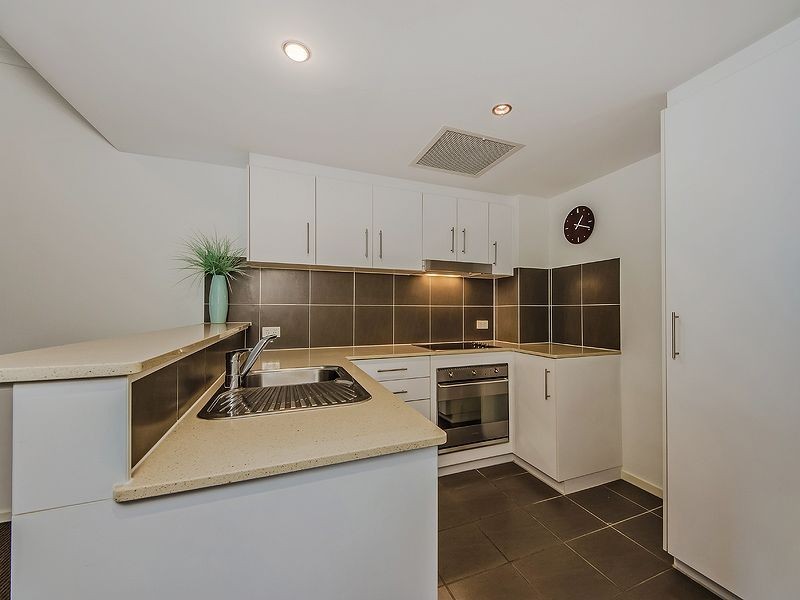 1048/1 Ocean Street, Burleigh Heads QLD 4220