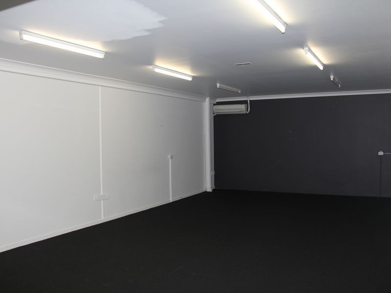 5/1 Crown Court, Varsity Lakes QLD 4227