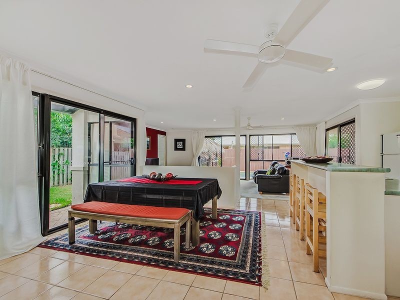 20 Gardendale Cr, Burleigh Waters QLD 4220