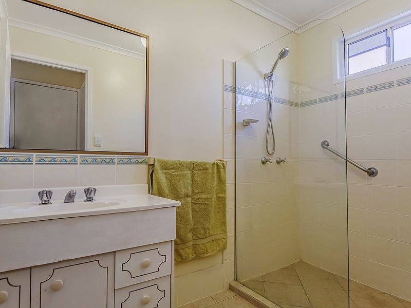 194/325 Reedy Creek Road, Burleigh Waters QLD 4220