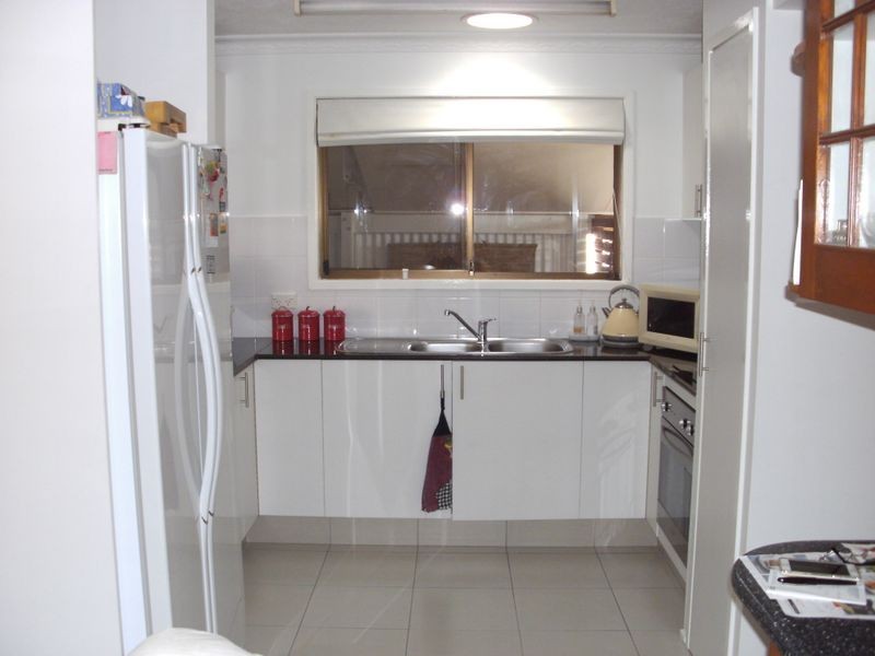 1/3 Township Drive, Burleigh Heads QLD 4220