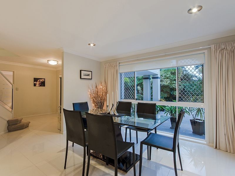 100 Valley Dr, Tallebudgera QLD 4228