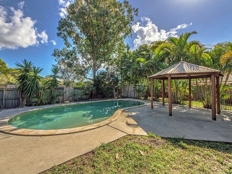 55 Harrier Dr, Burleigh Waters QLD 4220