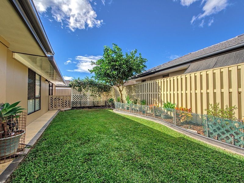 73 Seville Cct, Burleigh Waters QLD 4220