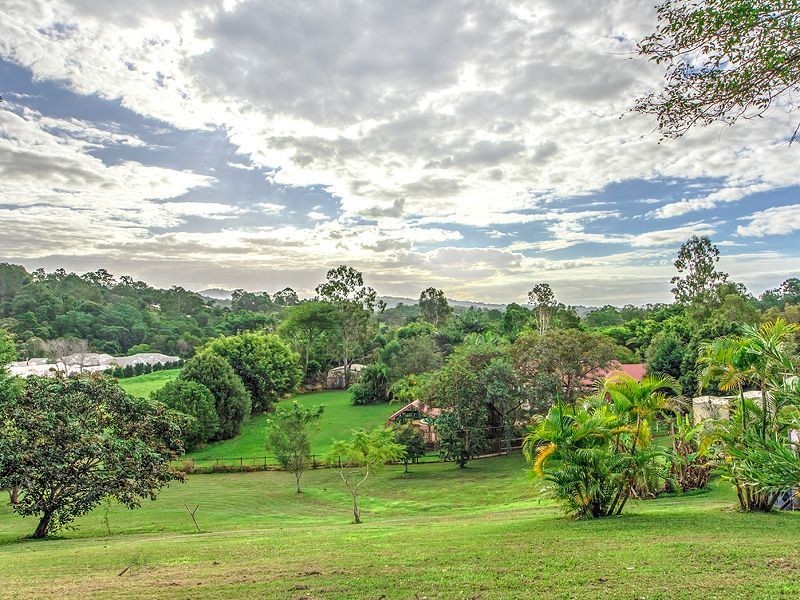 27 Jersey Ct, Tallebudgera QLD 4228