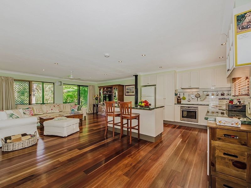 19 Monday Dr, Tallebudgera Valley QLD 4228