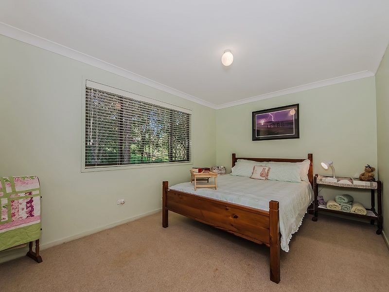 19 Monday Dr, Tallebudgera Valley QLD 4228