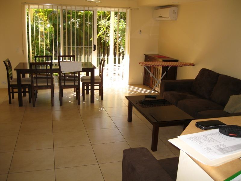 217/215 Cottesloe Drive, Mermaid Waters QLD 4218