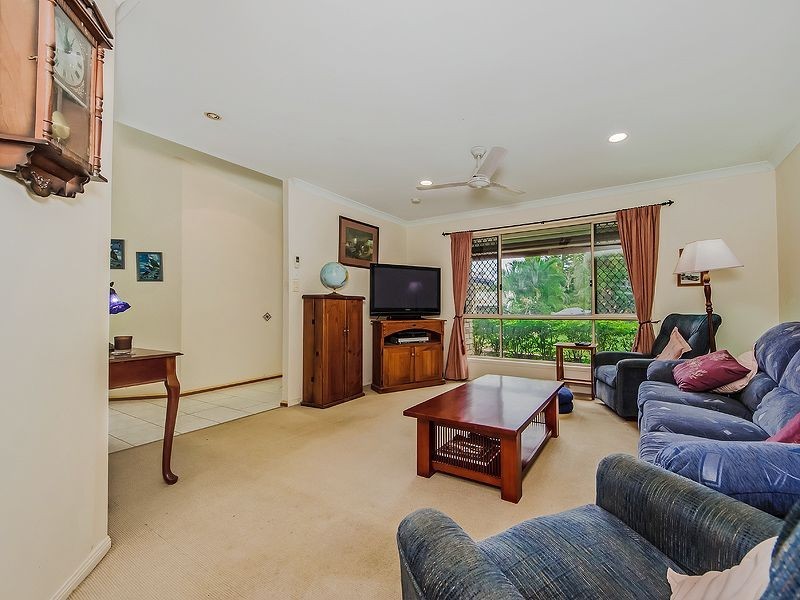 28 Tuena Street, Mudgeeraba QLD 4213