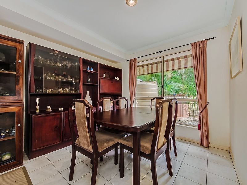 28 Tuena Street, Mudgeeraba QLD 4213