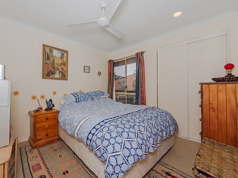 28 Tuena Street, Mudgeeraba QLD 4213