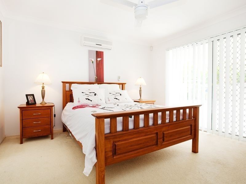 22 Beckington Tce, Mudgeeraba QLD 4213