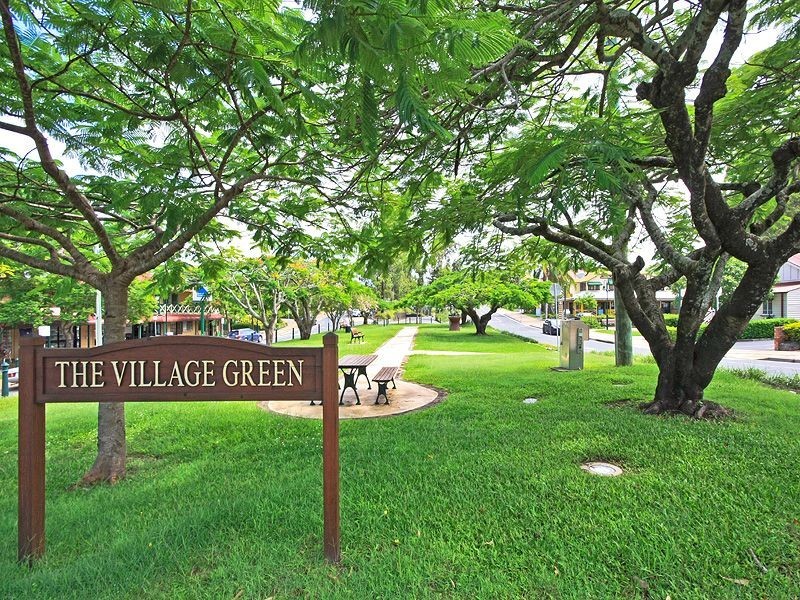 22 Beckington Tce, Mudgeeraba QLD 4213