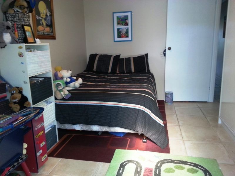1/5 Wagtail Ct, Burleigh Waters QLD 4220