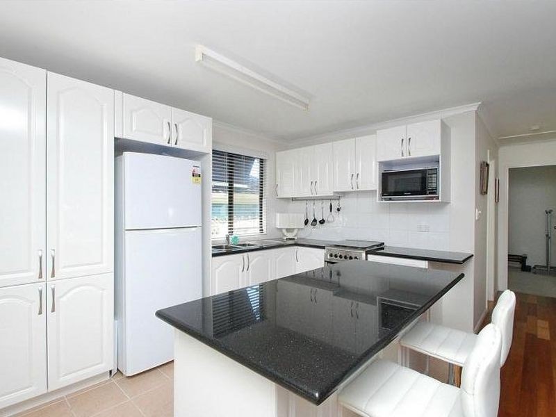 23/3 Township Drive, Burleigh Heads QLD 4220