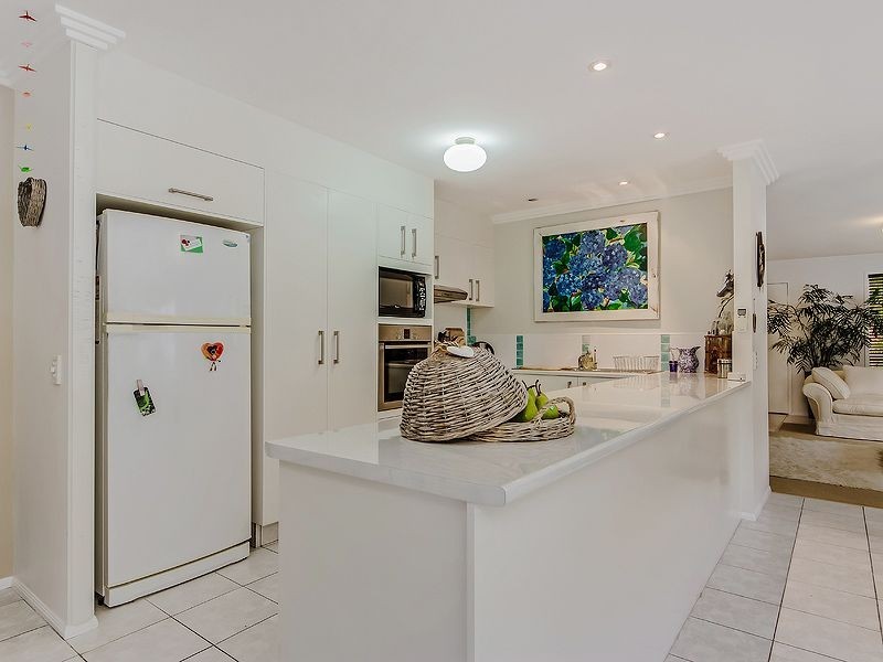 6 Exmoor St, Mudgeeraba QLD 4213